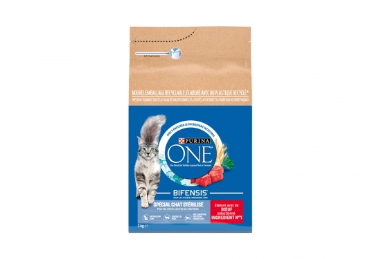 One chat stérilisé boeuf & blé 3 kg