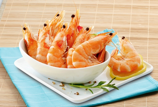Crevettes entières, cuites