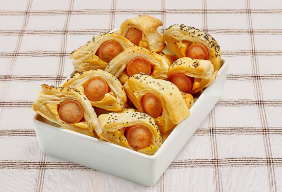 20 Mini-feuilletés saucisse moutarde