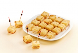 20 Mini-croques jambon emmental