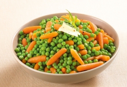 Petits pois doux très fins et carottes