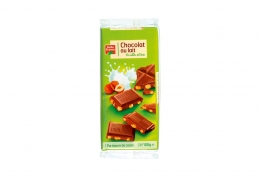 Chocolat au lait noisettes entières